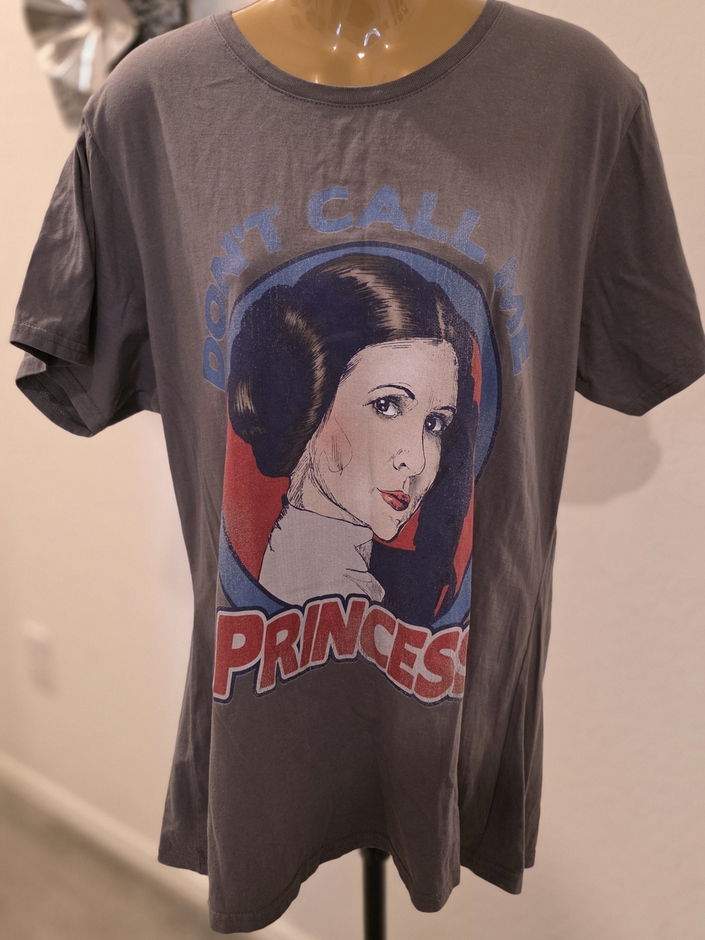 Star Wars Charcoal Gray 'Don't Call Me Princess' Leia Graphic Tee Xxl
